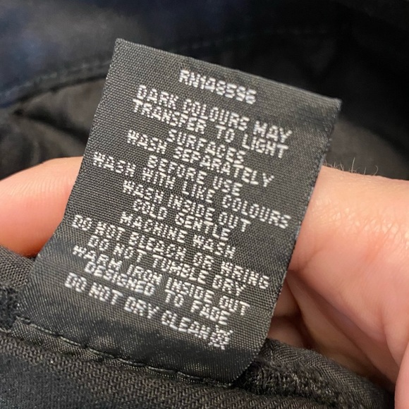 NWT Universal Standard Carrie High Rise Wide Leg Jeans
Black $138 usd Stretch - Picture 14 of 14